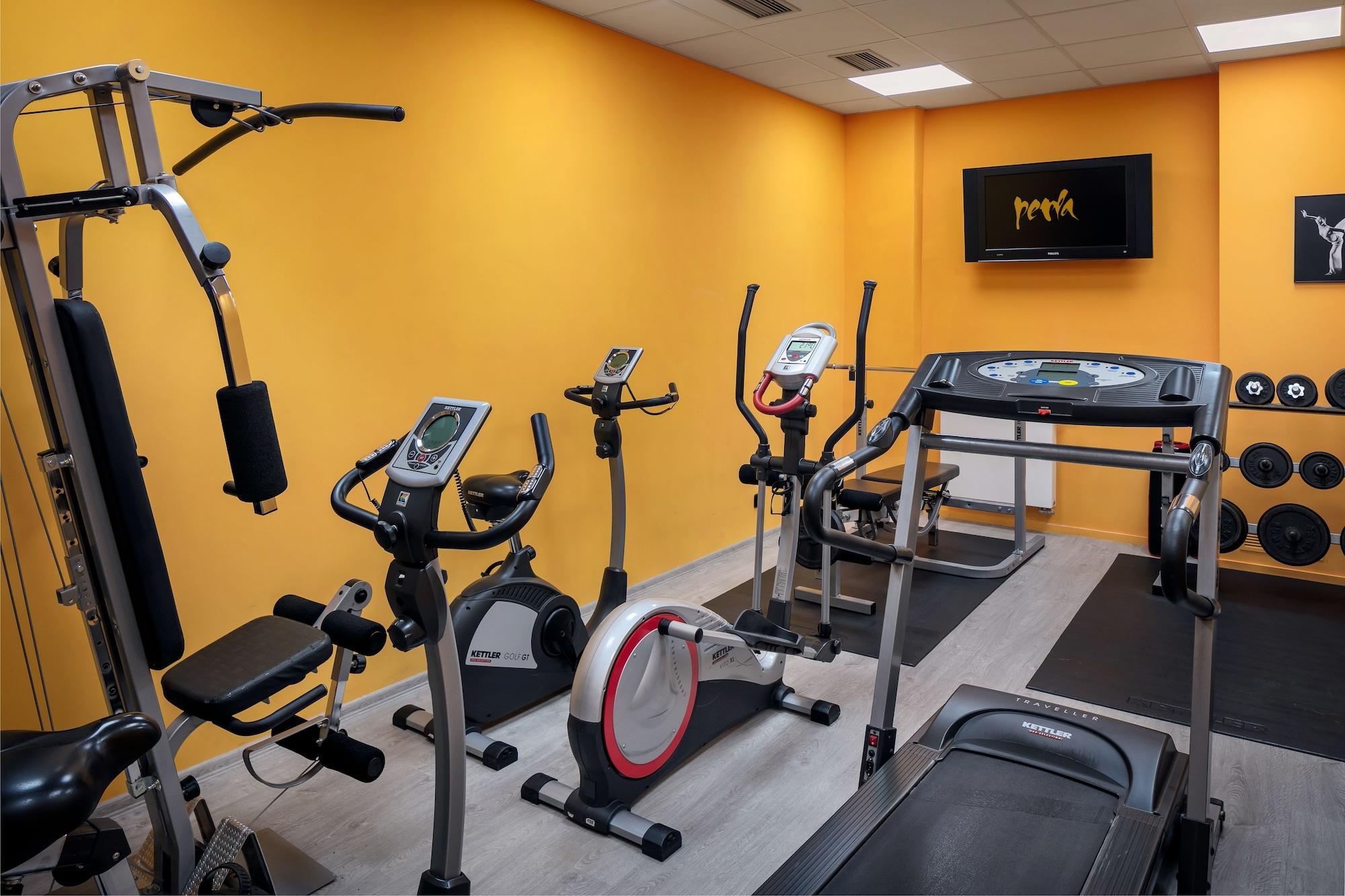 Instalaciones Recreativas Hotel Perla