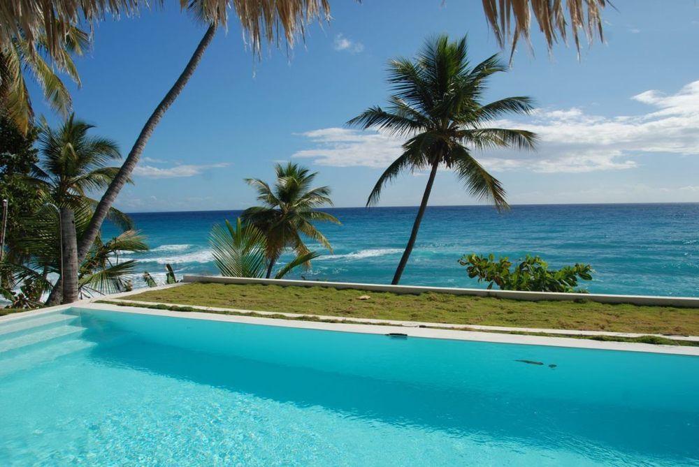Vista Piscina Casa del Mar Lodge