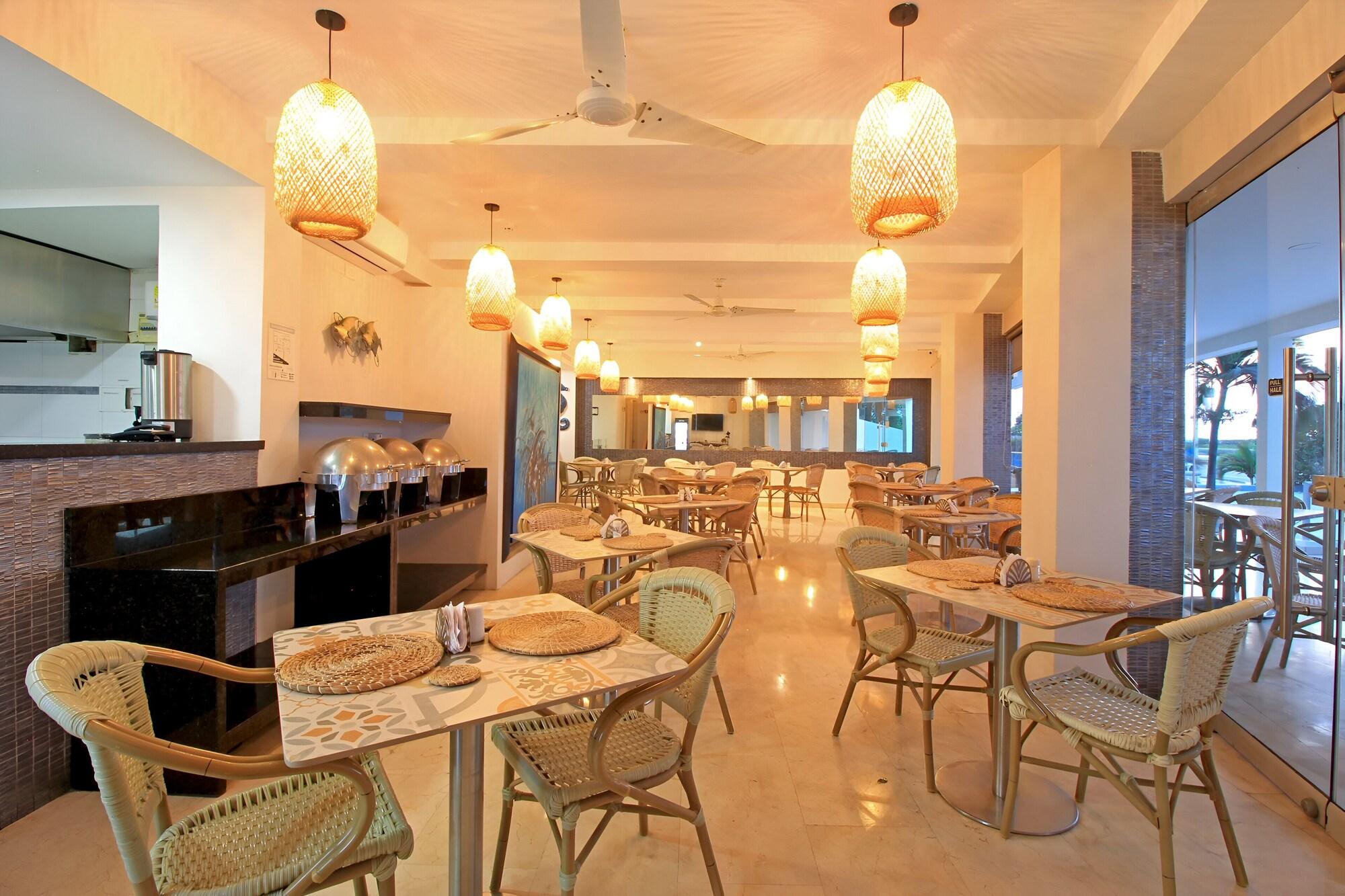 Restaurant Hotel Summer Frente Al Mar