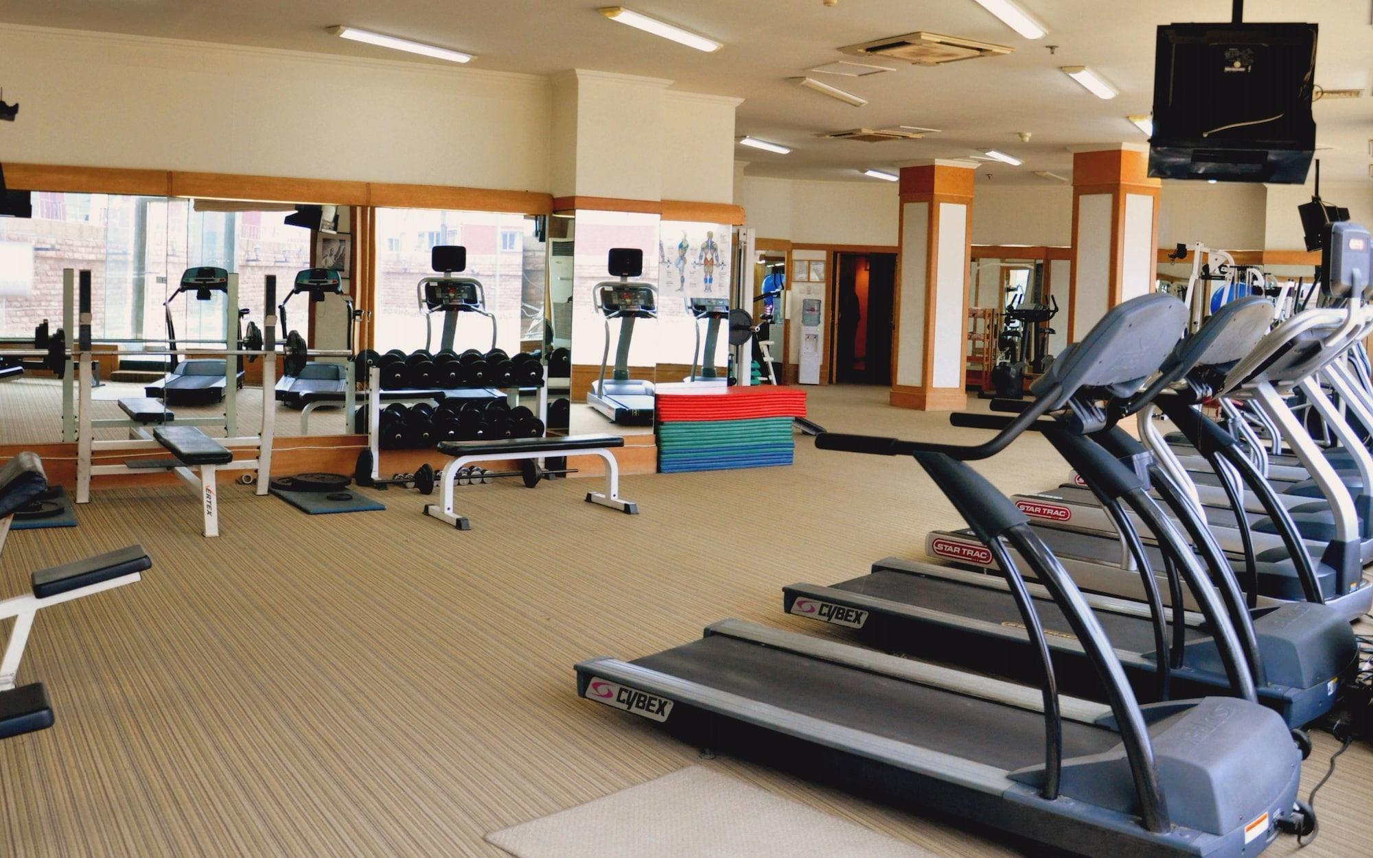 Gimnasio Grand Regency Hotel