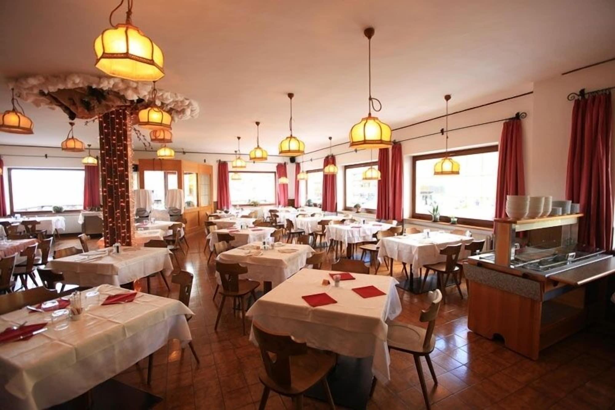 Restaurant Hotel Col Di Lana