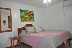 Alquiler Vacacional - Latitude 17 Garden Room, heart of Hopkins Village, Belize