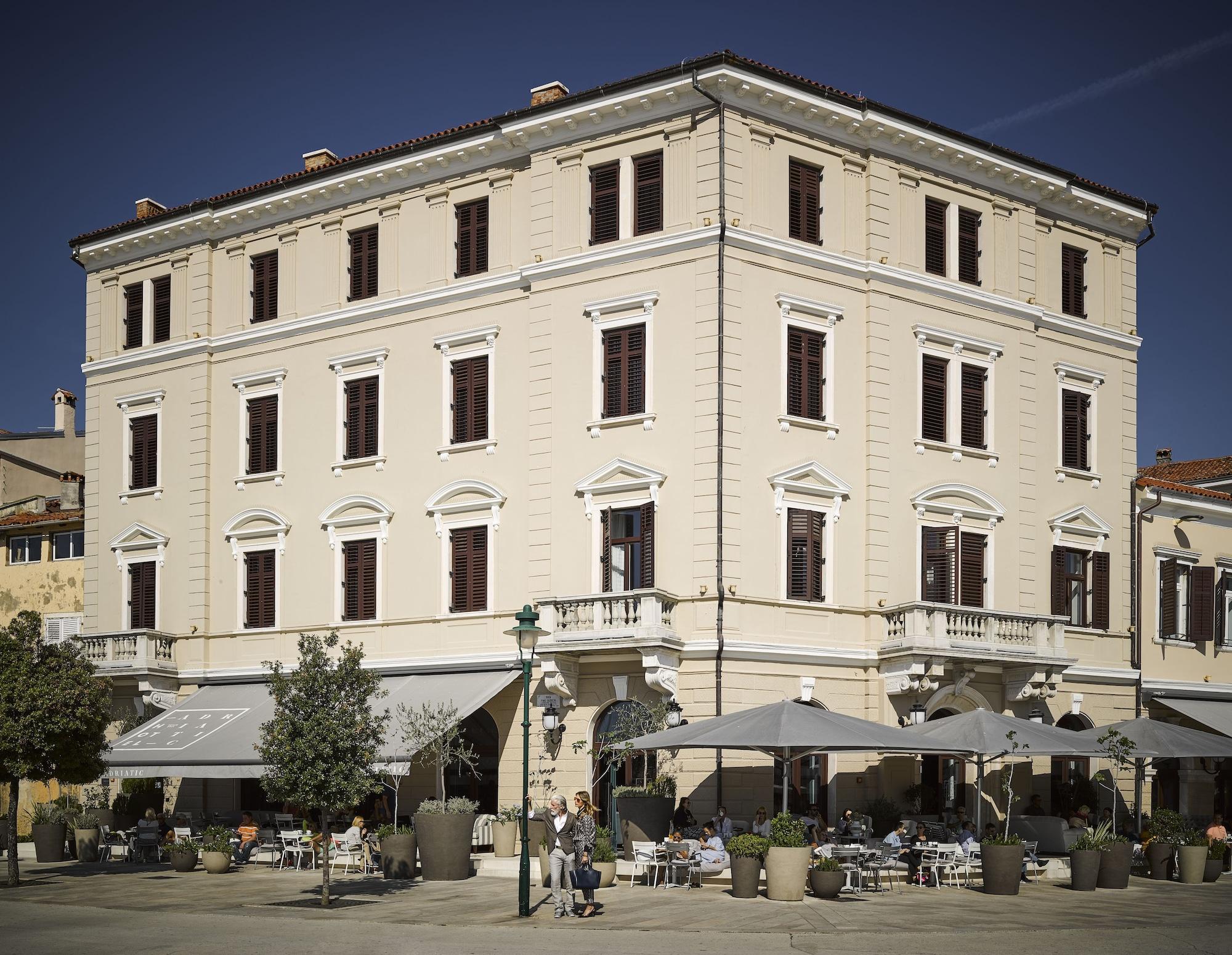 Vista Exterior Adriatic Hotel by Maistra Collection