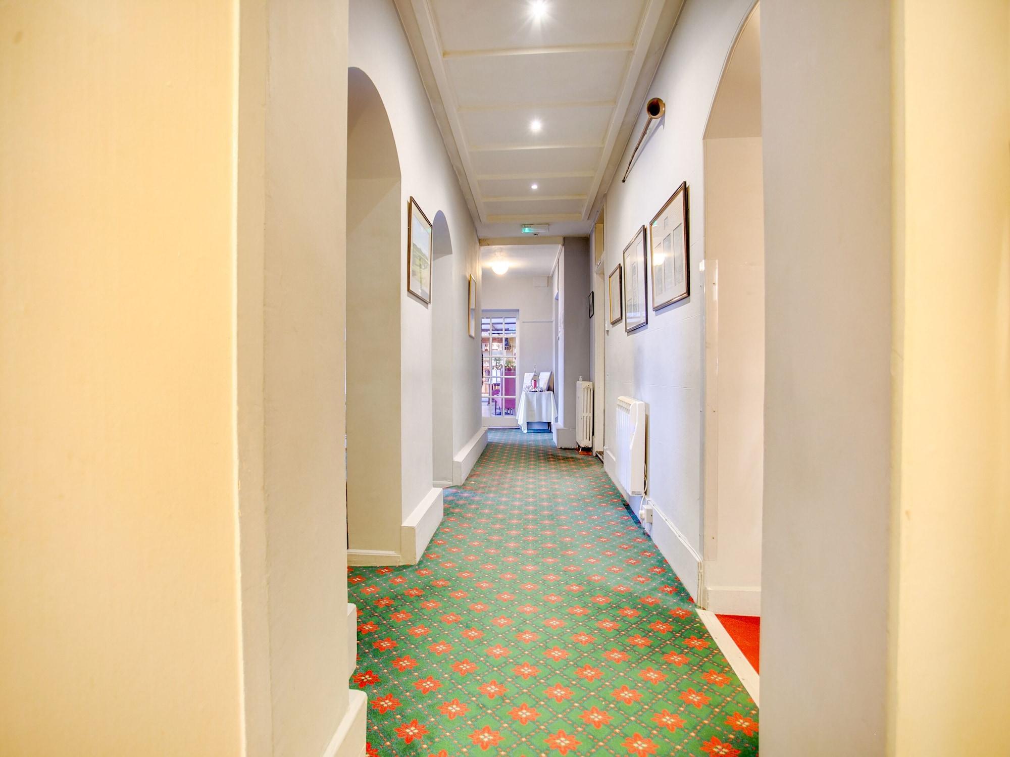 Vista Lobby The Murray Arms Hotel