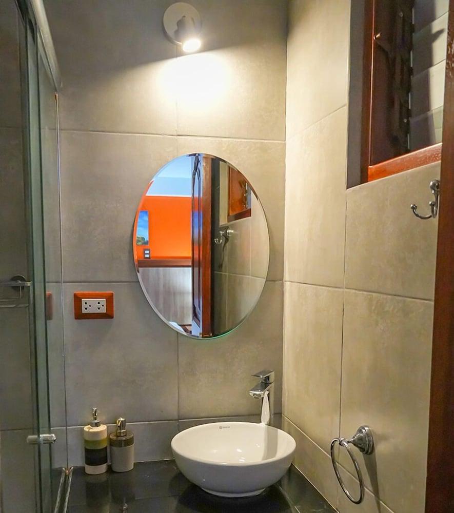 Equipamiento de Habitación Cocatambo