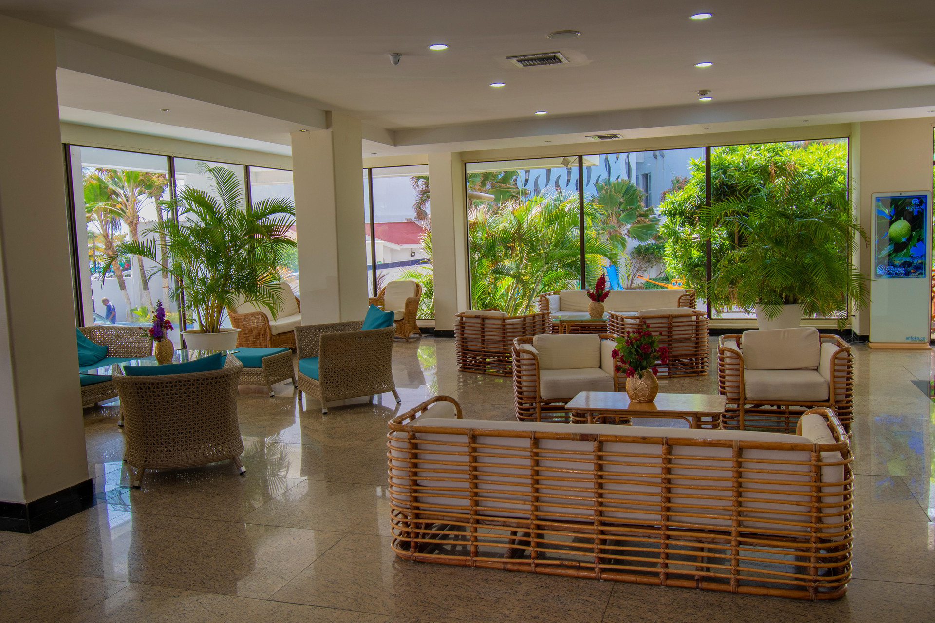 Vista Lobby Hotel Arena Blanca