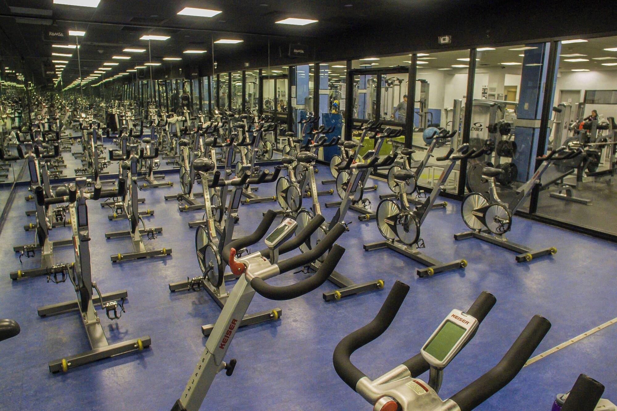 Gimnasio Teaneck Marriott at Glenpointe