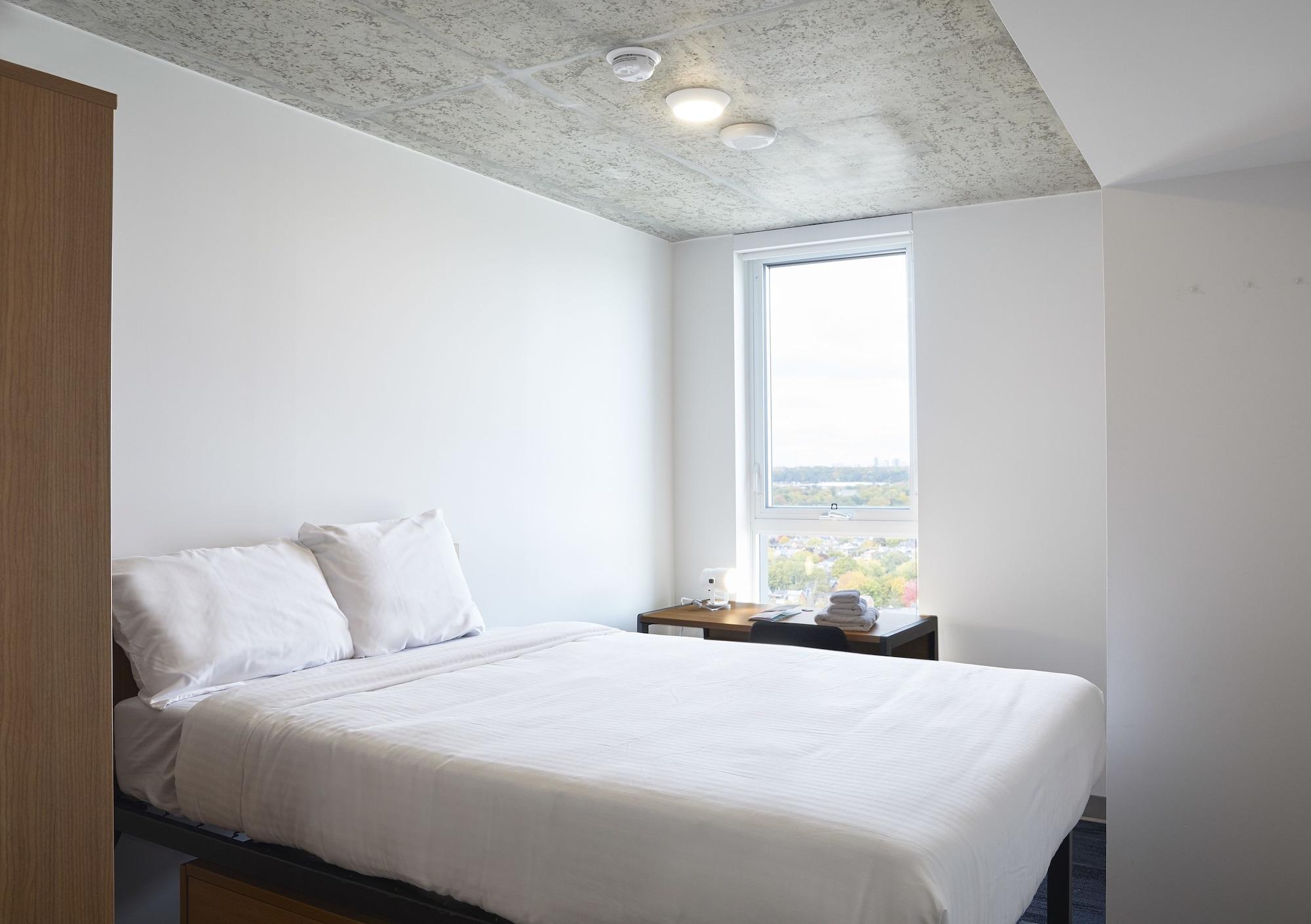 Habitación CampusOne Student Residence DT Toronto