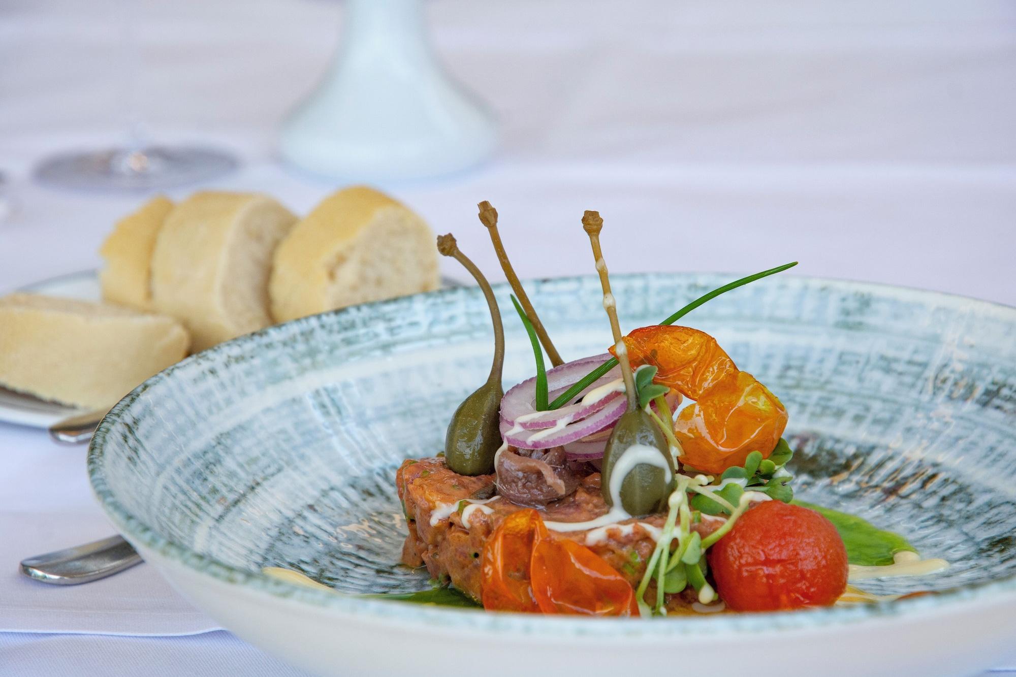 Restaurant Trans World Hotel Donauwelle