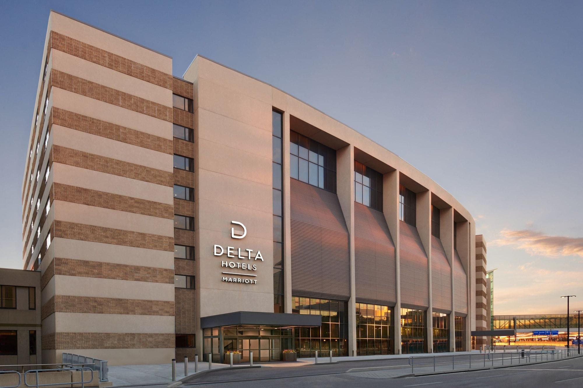 Vista Exterior Delta Hotels by Marriott Calgary Airport In-Terminal