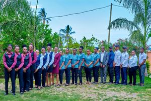 Alojamiento - Luwa Evergreen Hotel