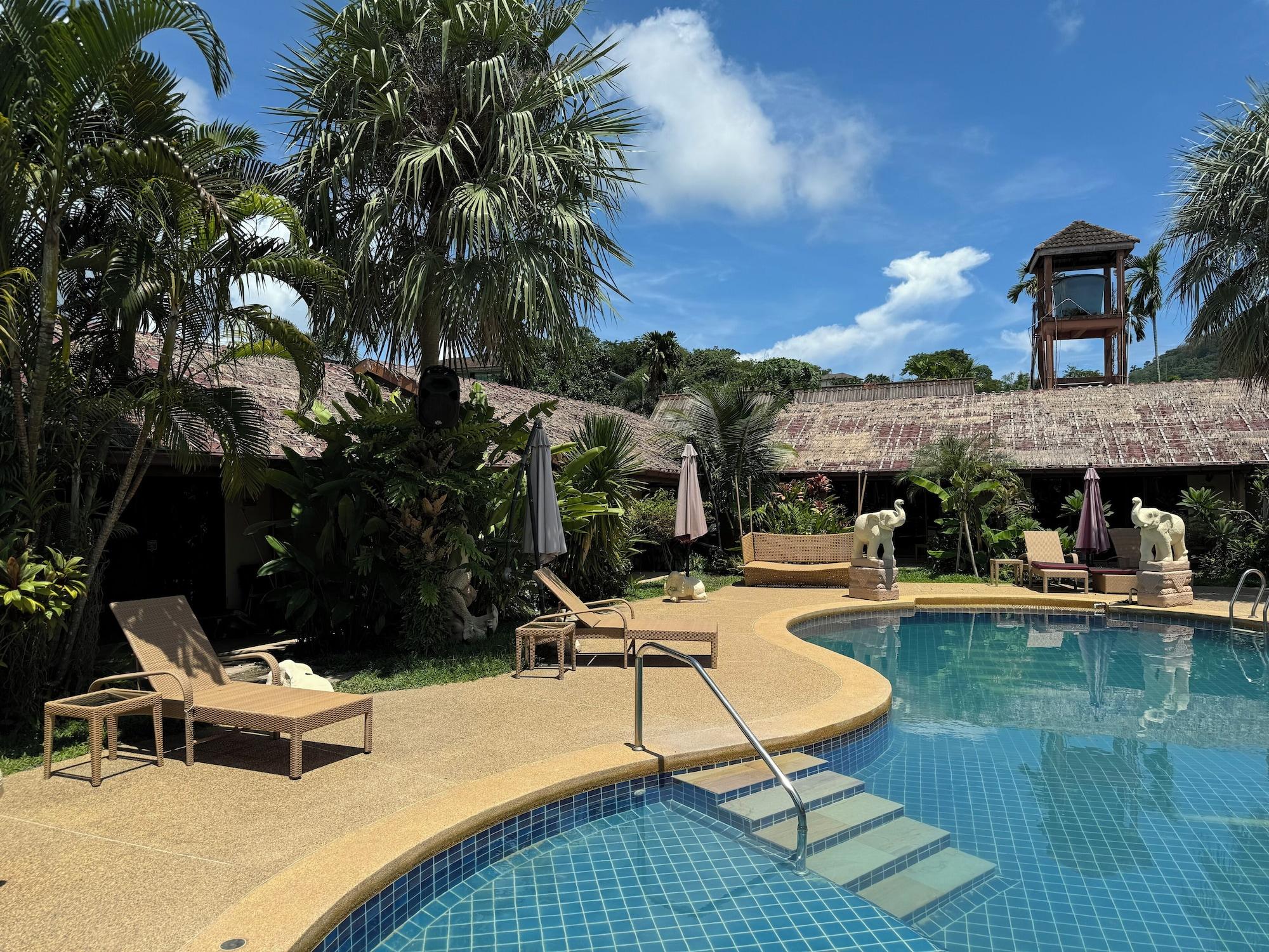 Vista Exterior Tropical Garden Kamala Resort