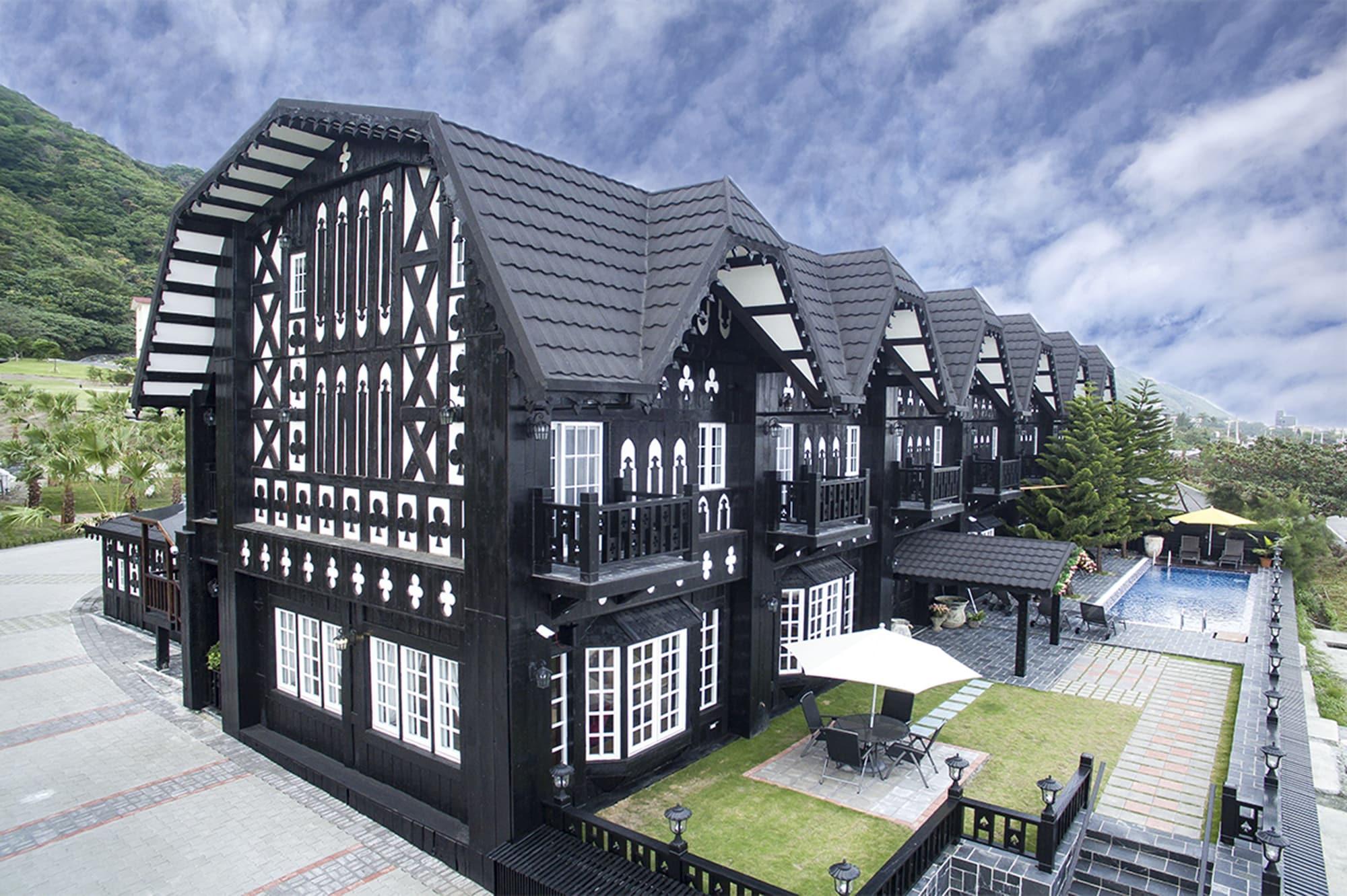Vista Exterior Tudor Dynasty