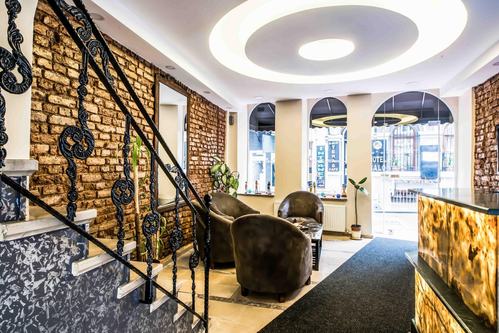 Vista Lobby Lazz City Hotel