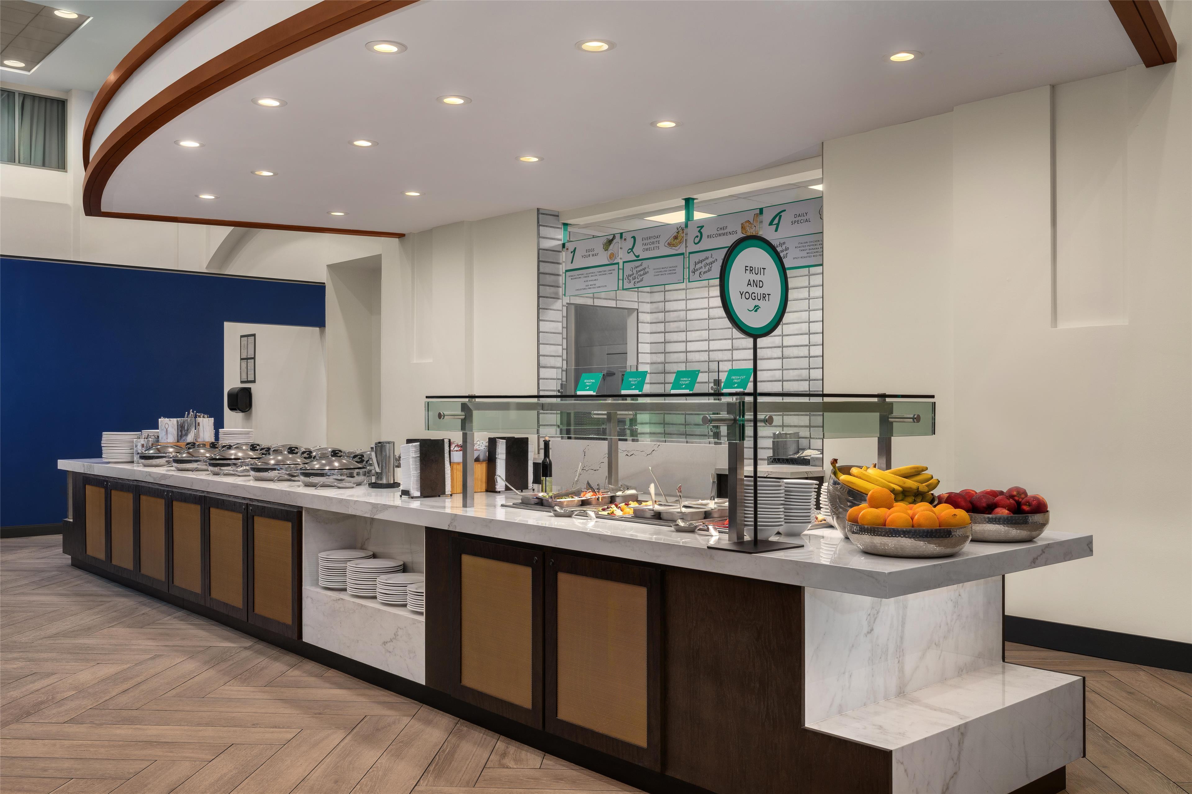 Restaurante Embassy Suites Boston Logan Airport