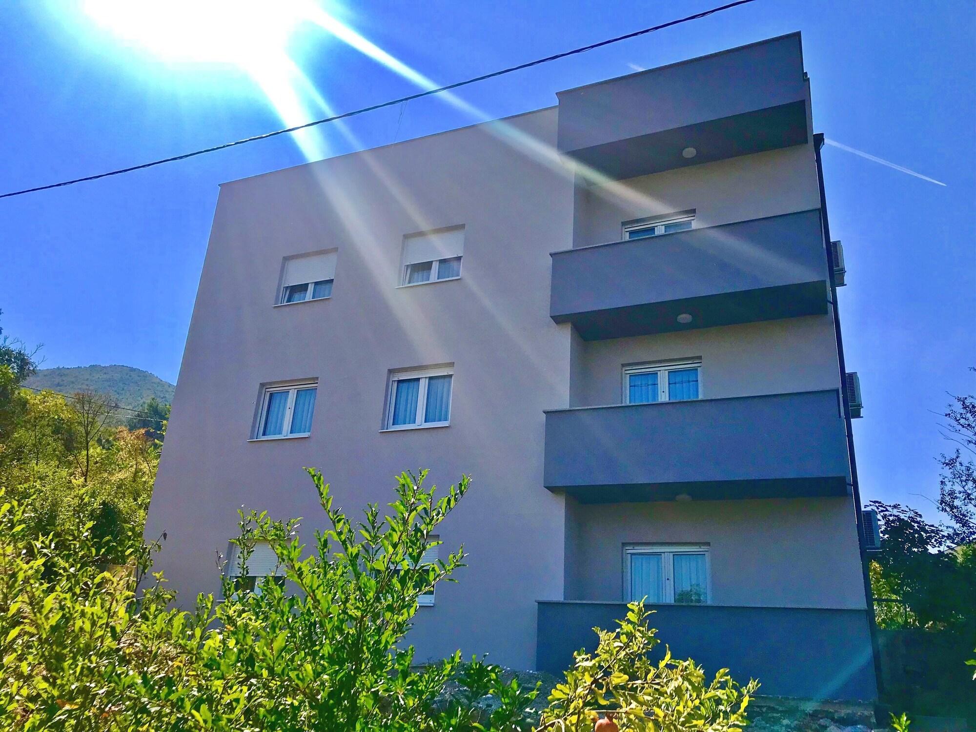 Vista Exterior La Pietra Medjugorje