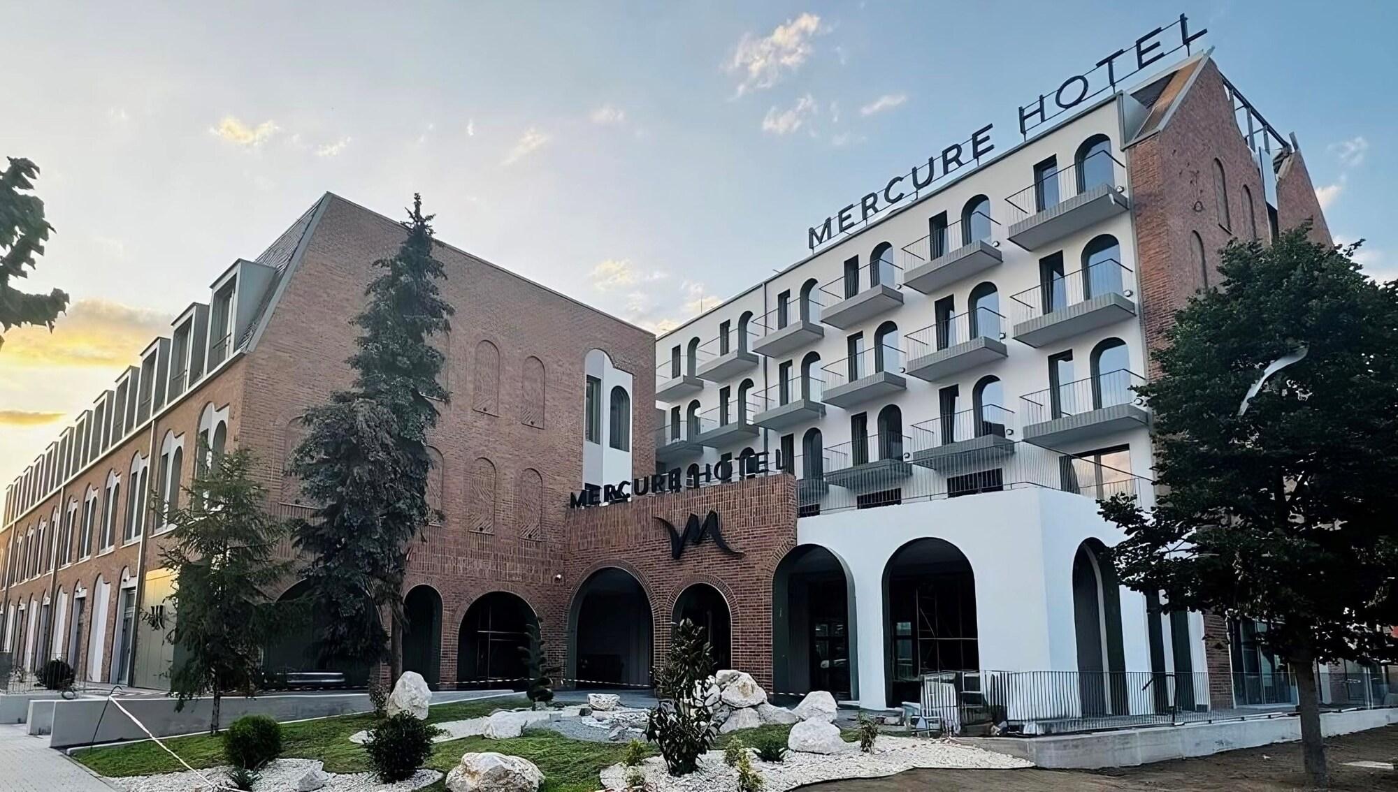 Varios Mercure Alba Iulia