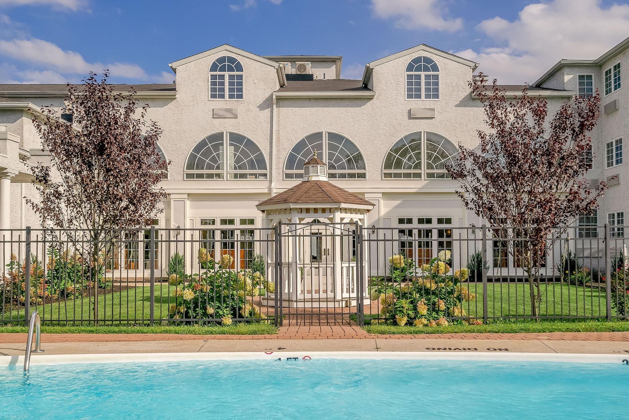 Vista Exterior Chateau Renault