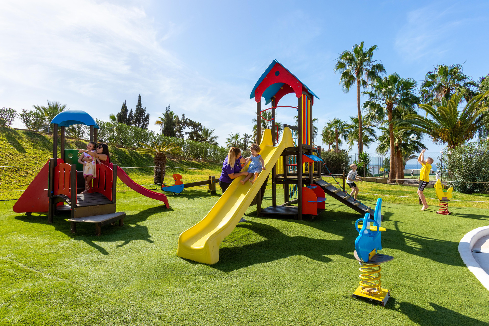 Instalaciones Recreativas Tropical Park