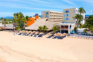 Alojamiento - Decameron Isla Coral Guayabitos, Ramada All-Inclusive Resort