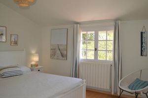 Alquiler Vacacional - Holiday Home With Large Garden and Pool