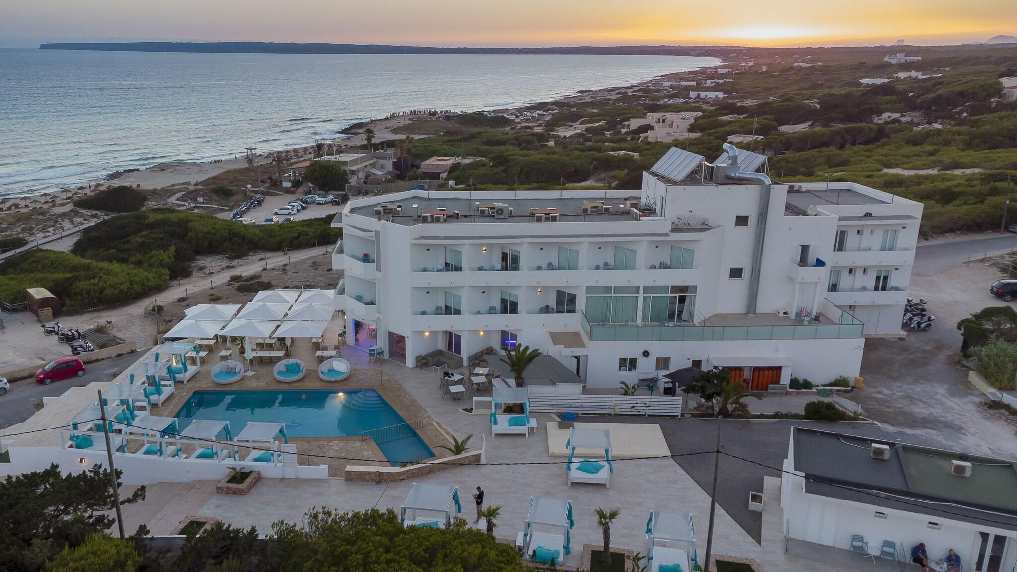 Vista Exterior Hotel Maysi