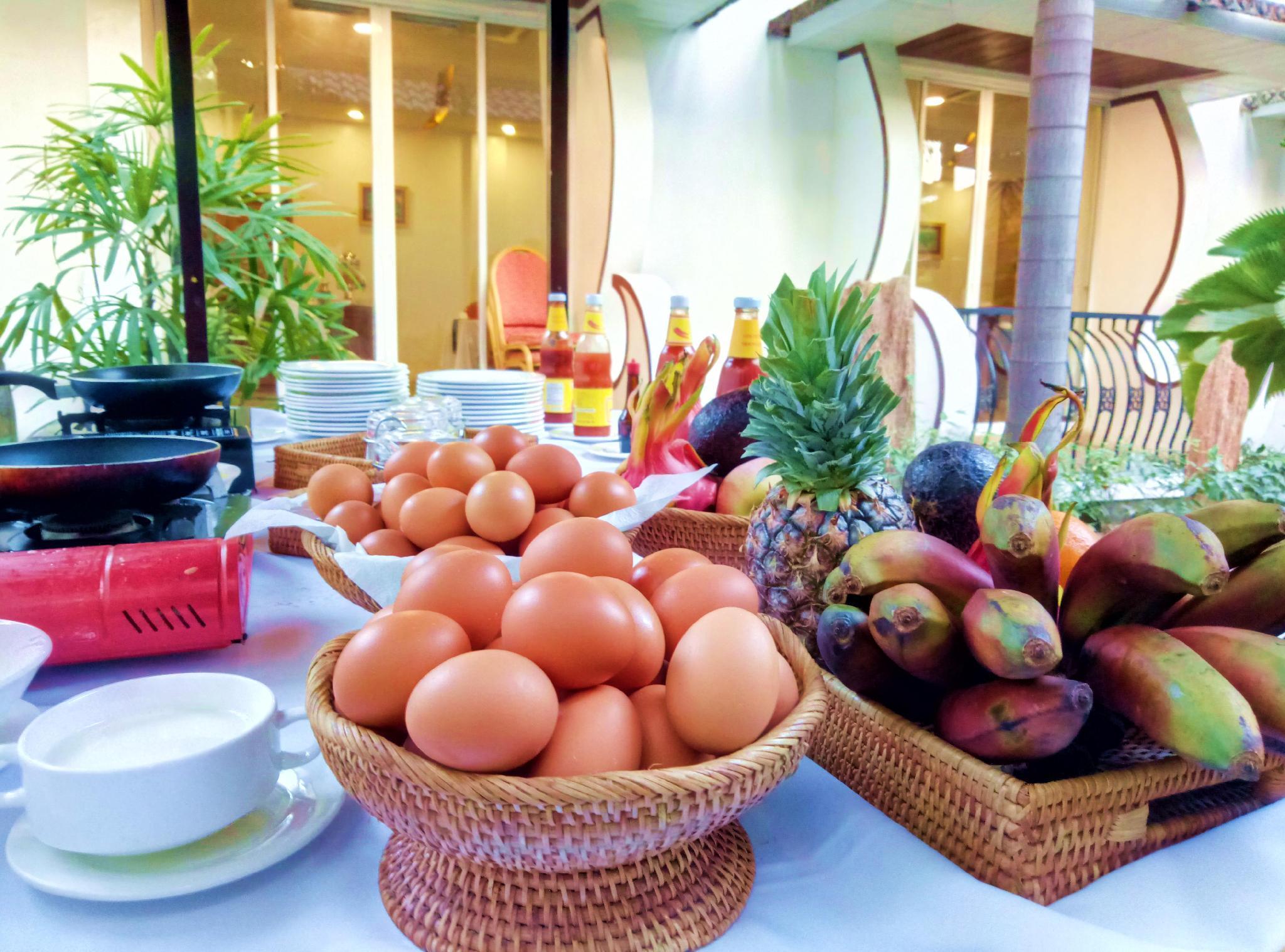 Restaurant Yadanarpon Dynasty Hotel