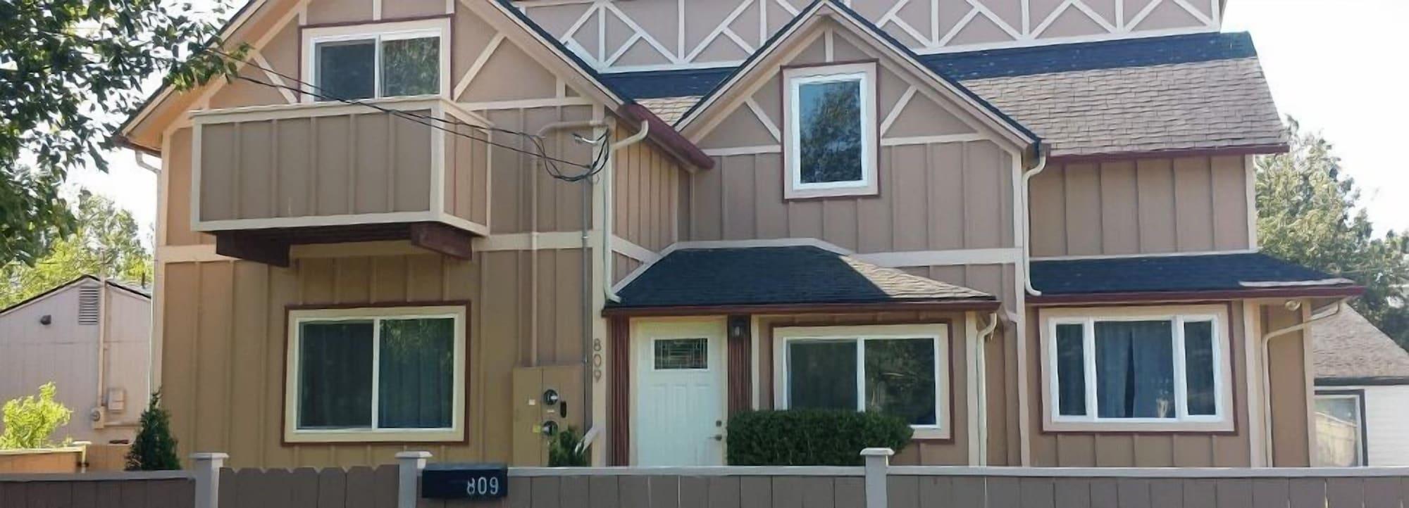 Varios Bk Guest house