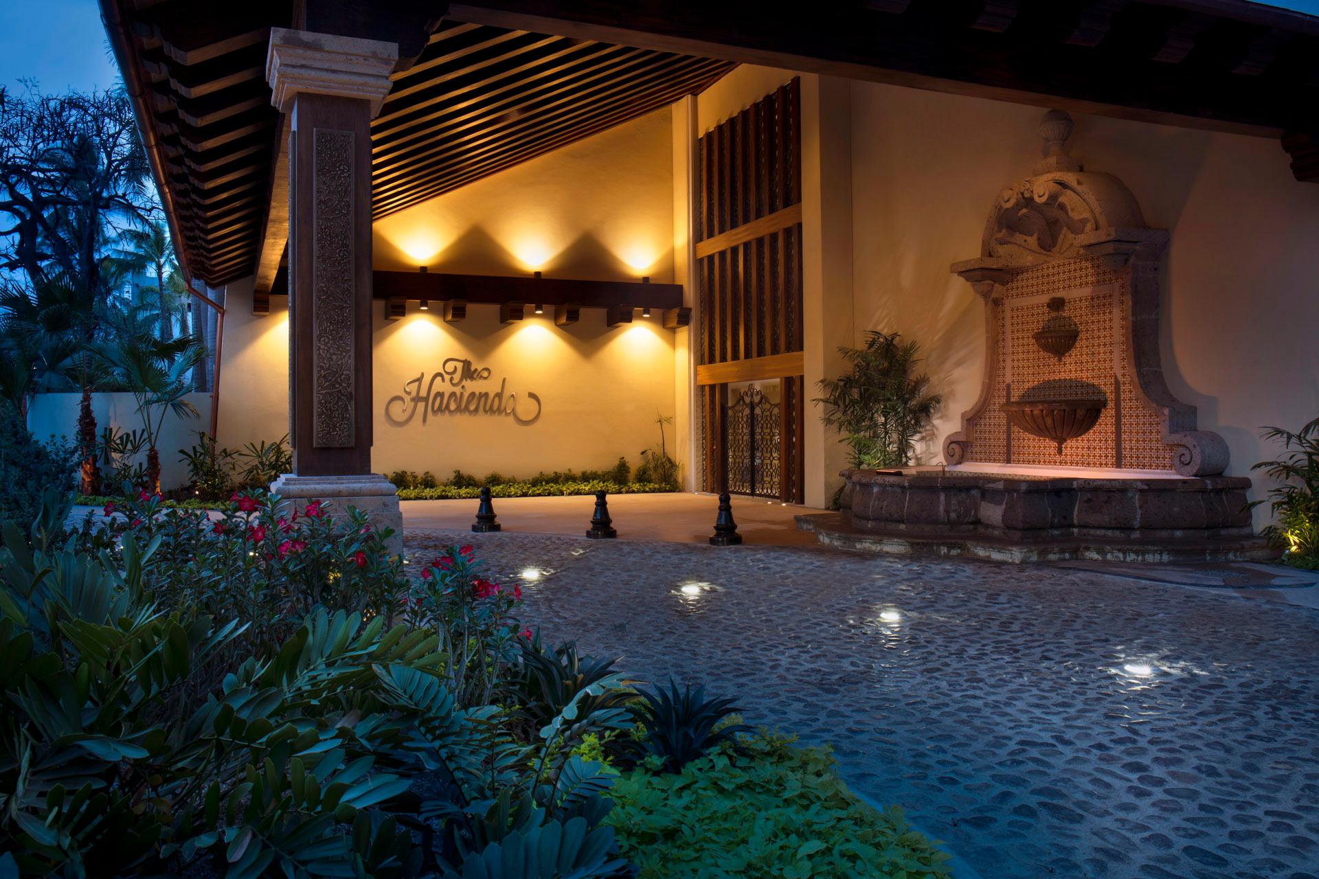 Vista Exterior The Hacienda at Krystal Grand Puerto Vallarta