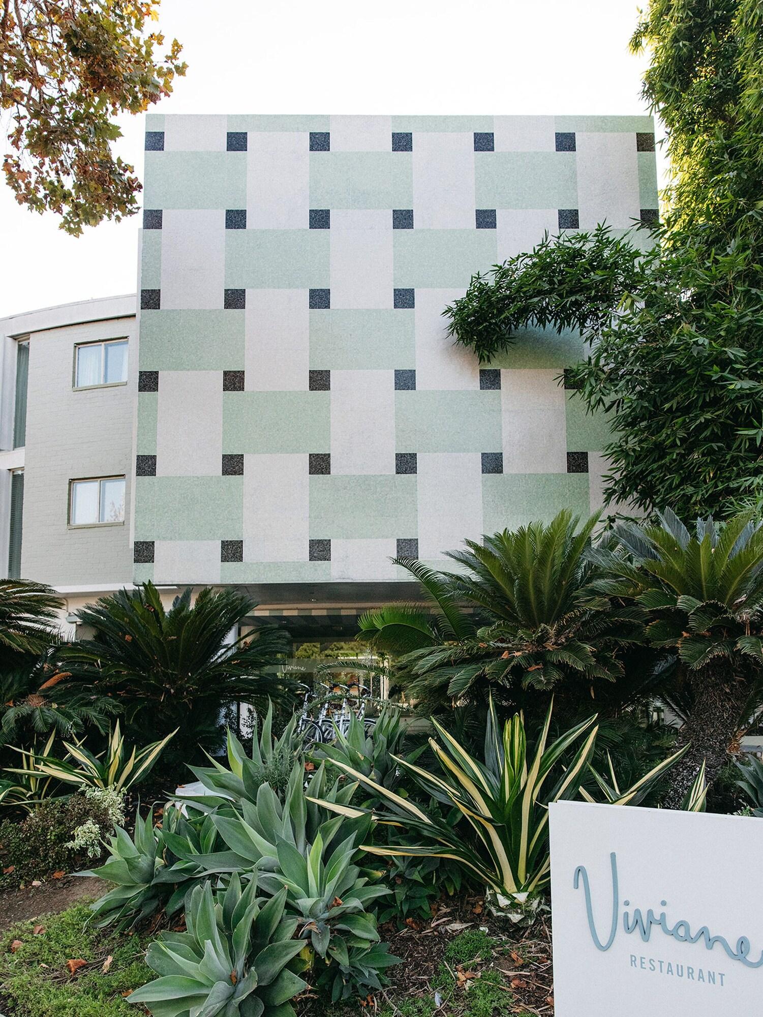 Vista Exterior Avalon Hotel Beverly Hills, a Member of Design Hotels