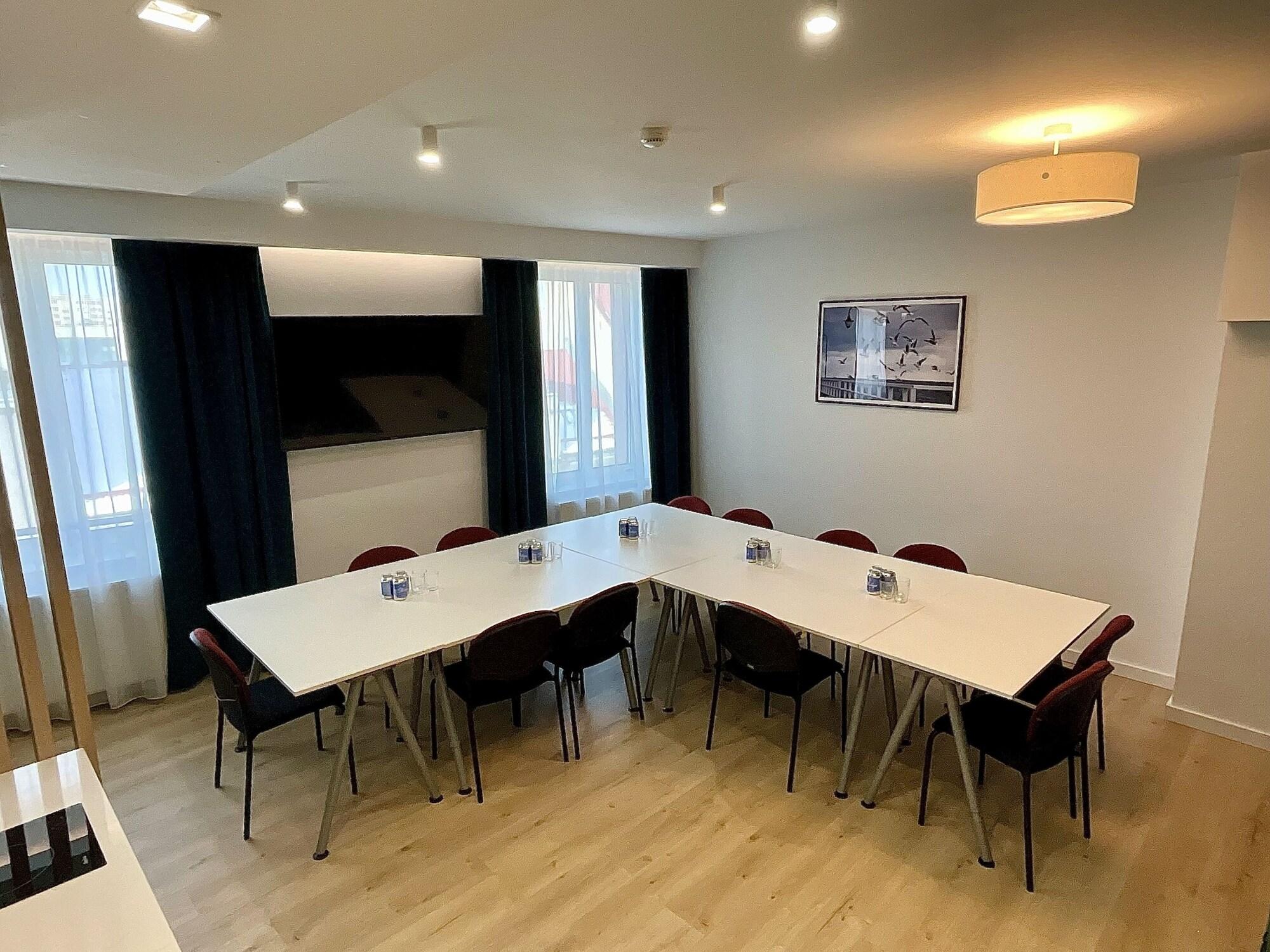 Sala de Reuniones SQUARE APARTMENTS GDYNIA