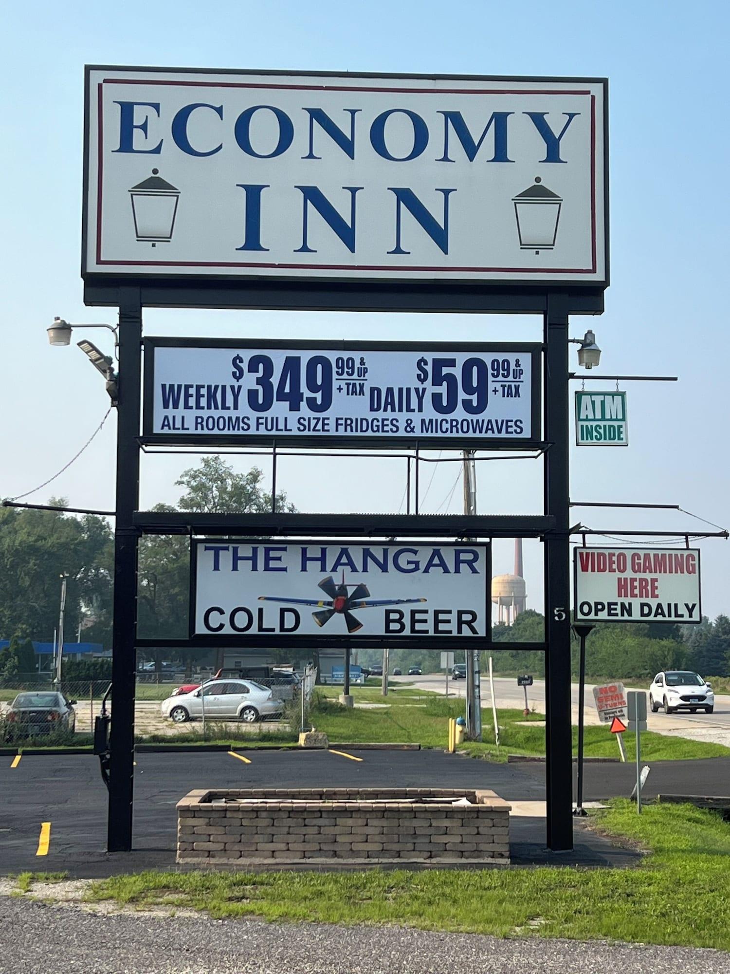 Vista Exterior Economy Inn