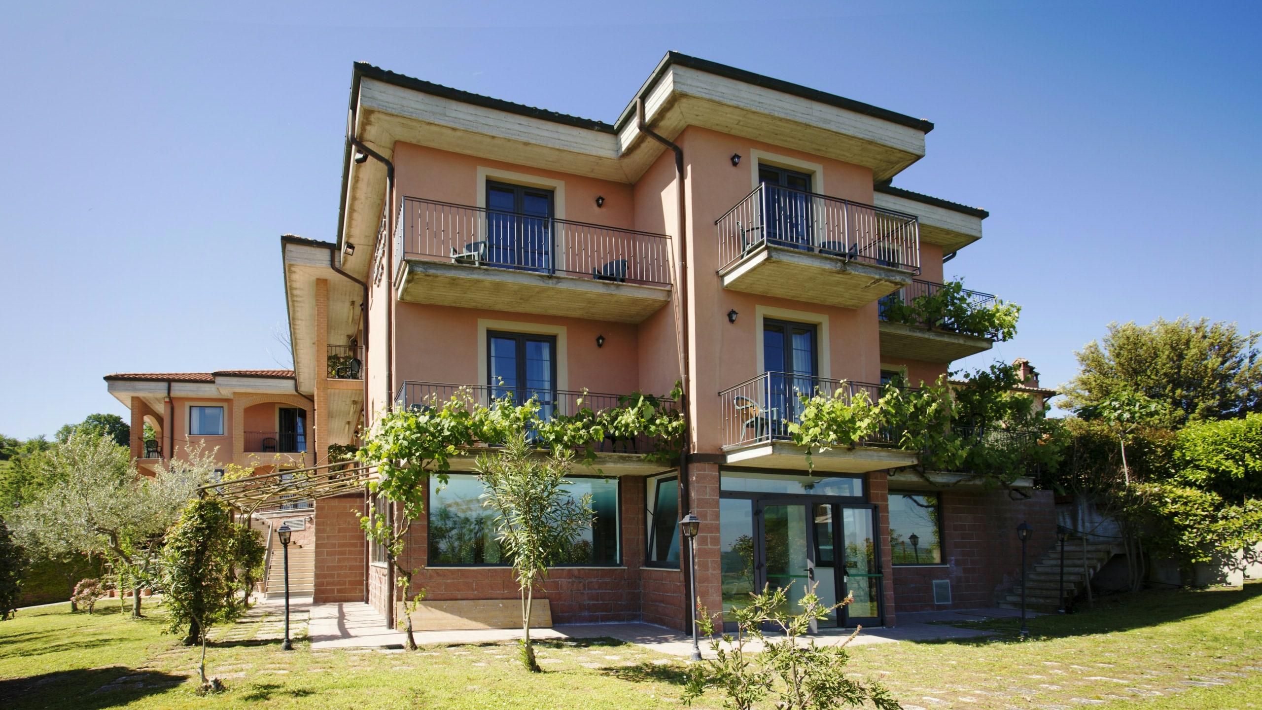Vista Exterior Albergo San Biagio