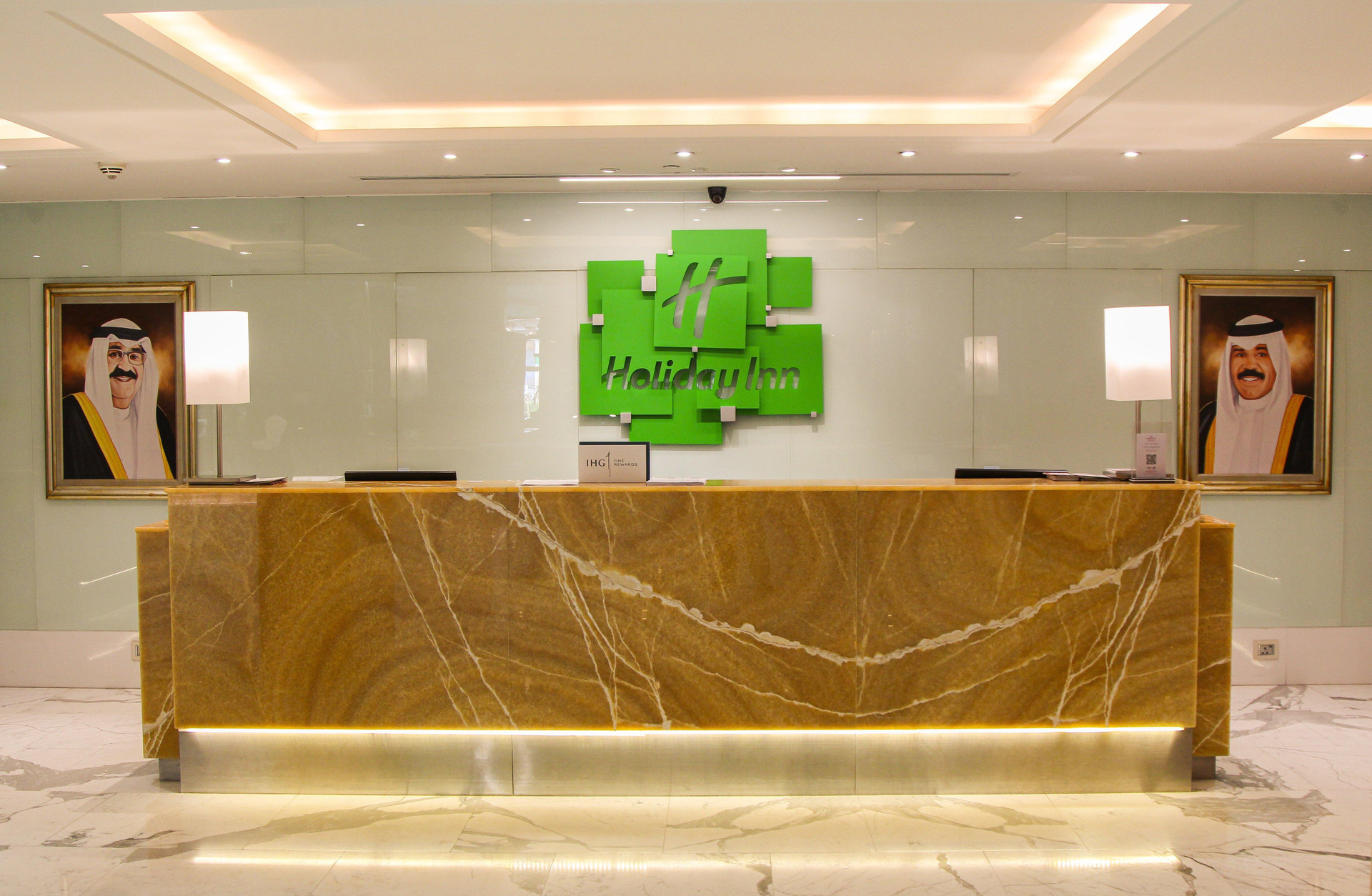 Vista Exterior Holiday Inn Kuwait Al Thuraya City