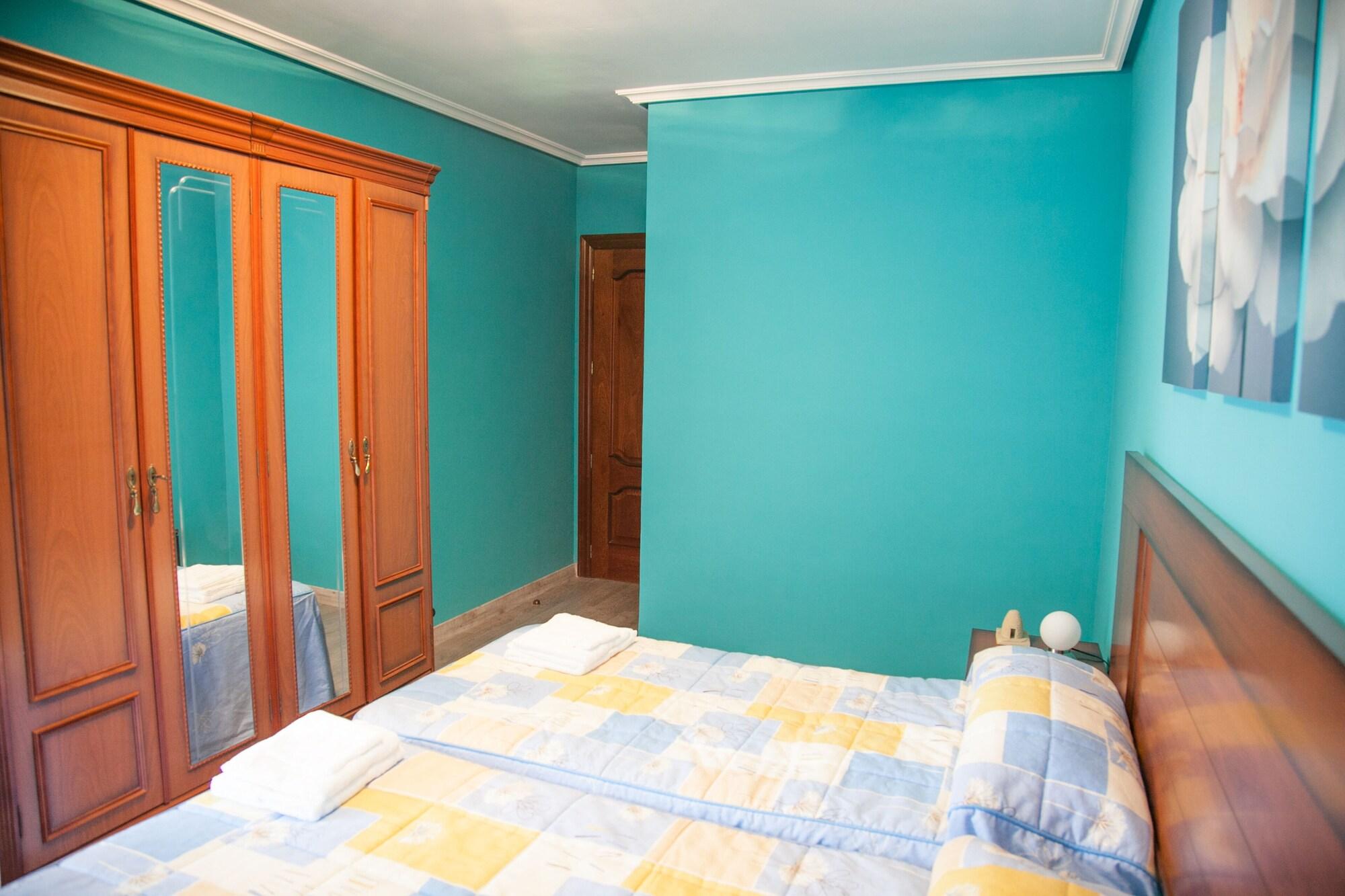 Habitación Pensión Parque Del Ebro - Adults Only