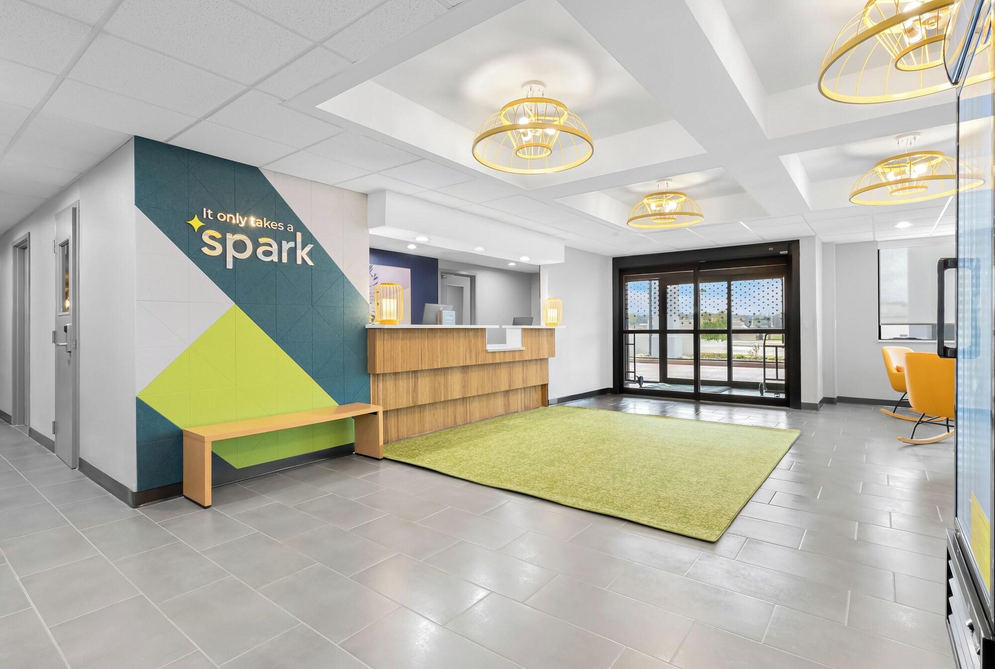 Vista Lobby Spark by Hilton Muskogee