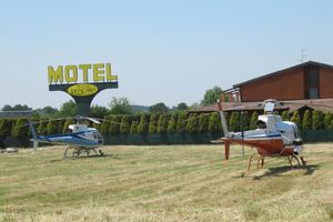 Alojamiento - Hotel Don Carlo