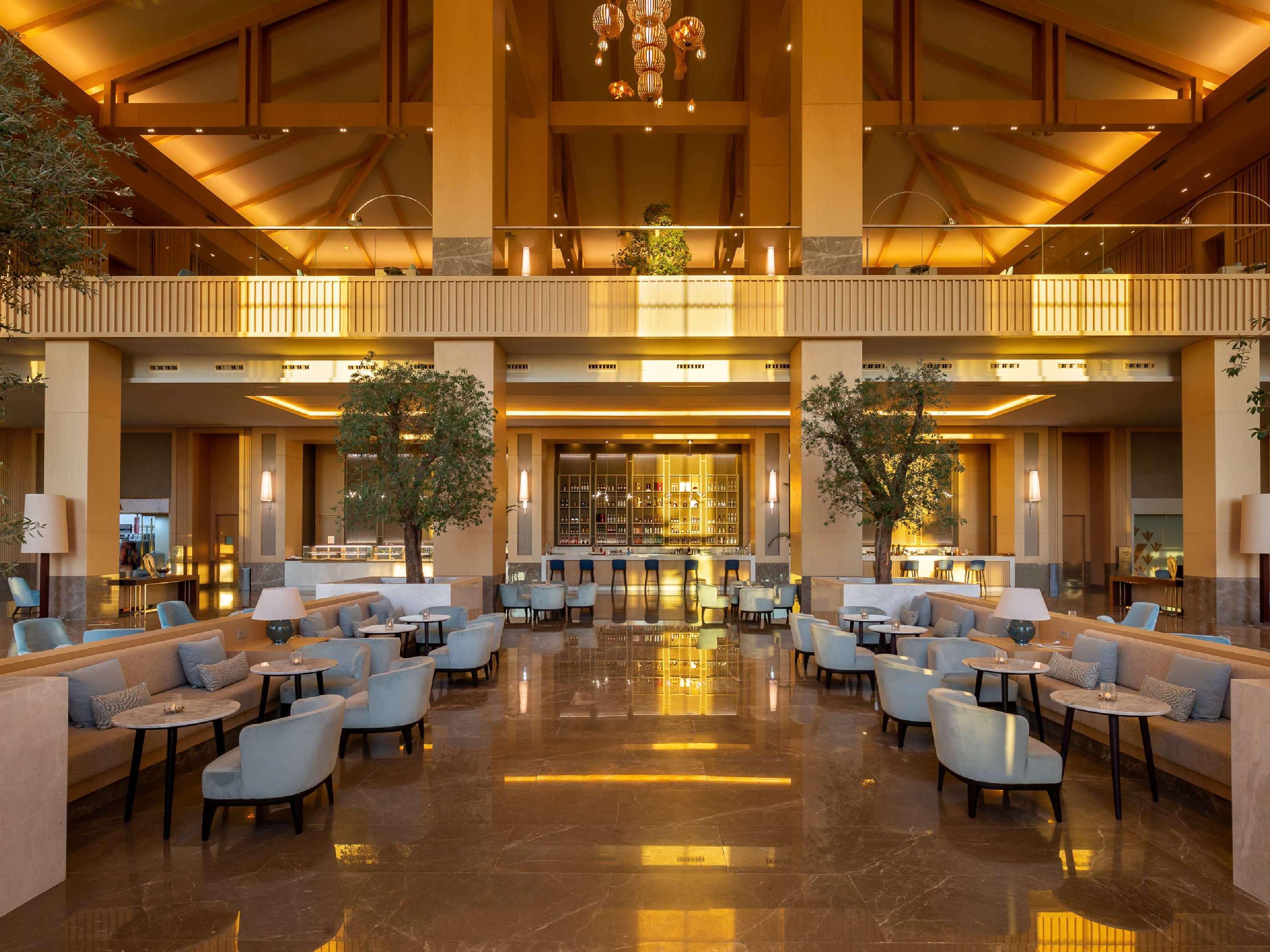 Vista Lobby Rixos Water World Aktau