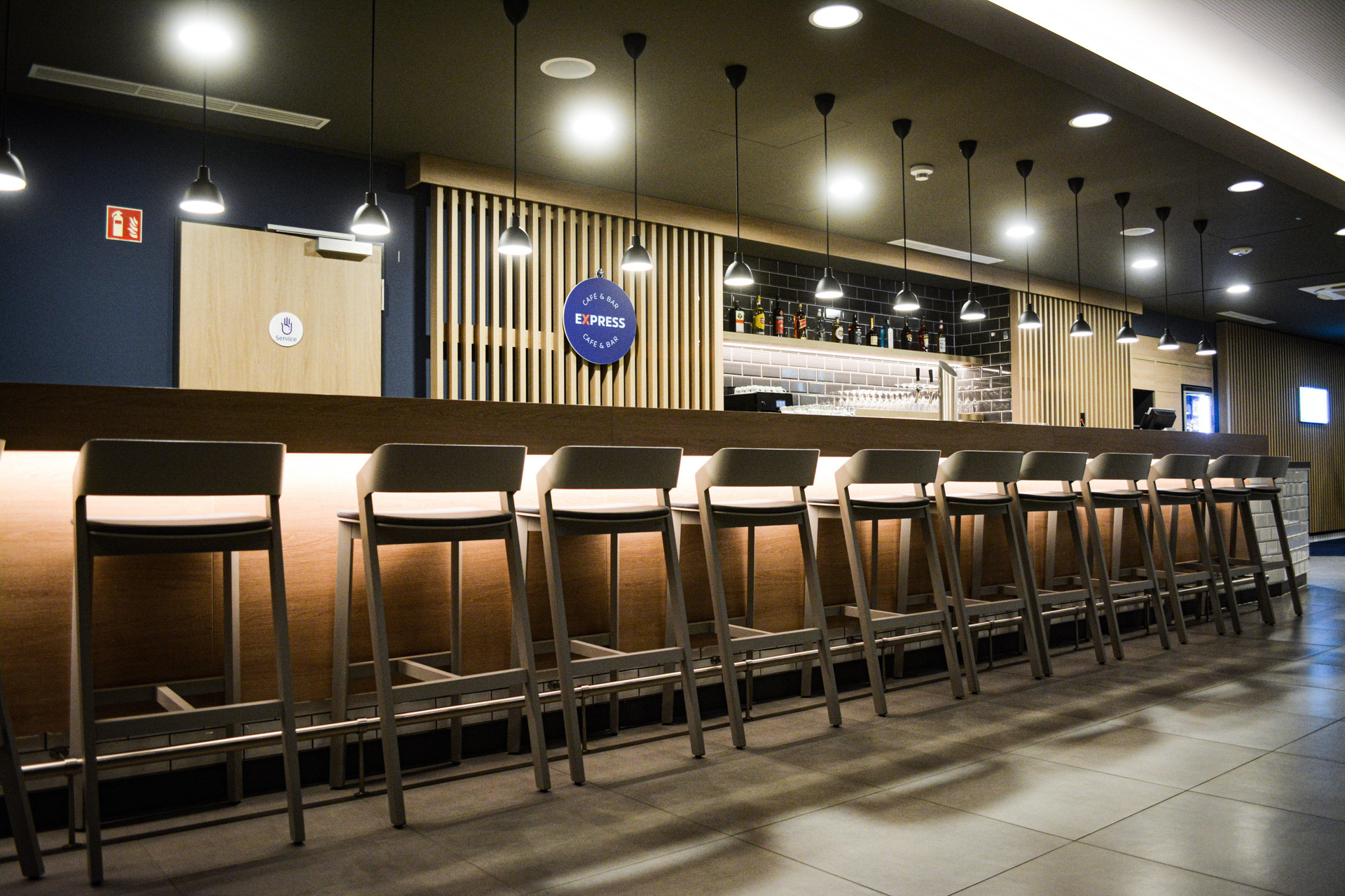 Bar/Salón Holiday Inn Express Munich Olching by IHG