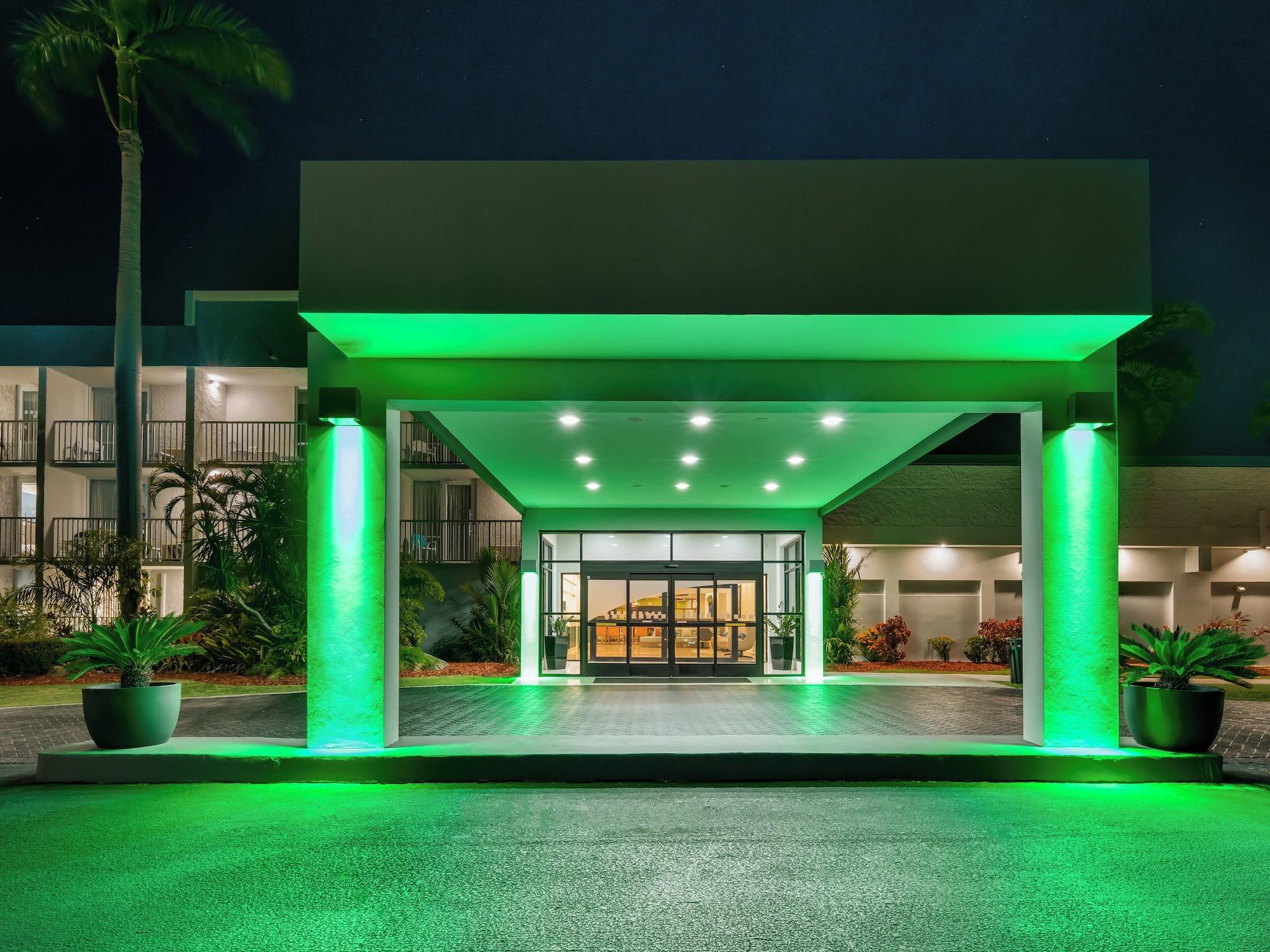 Vista Exterior Holiday Inn Ponce & Tropical Casino by IHG