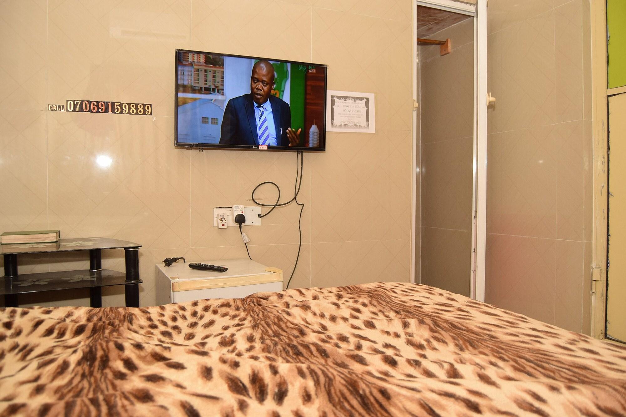 Habitación De'elites Pool Bar & Inn