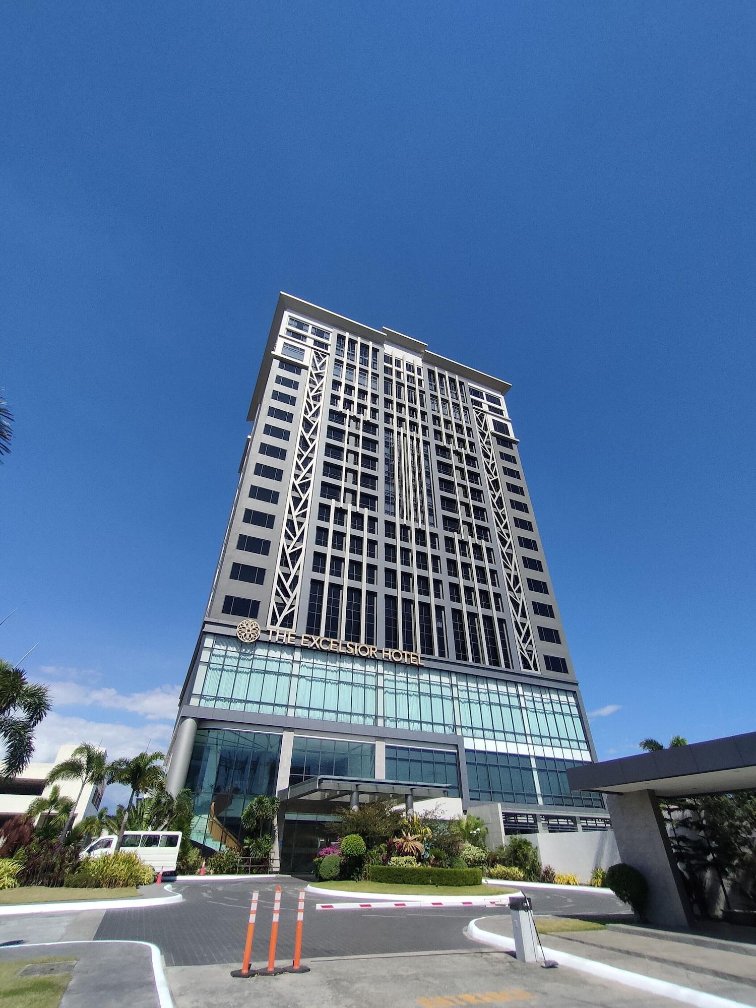 Vista Exterior The Excelsior Hotel