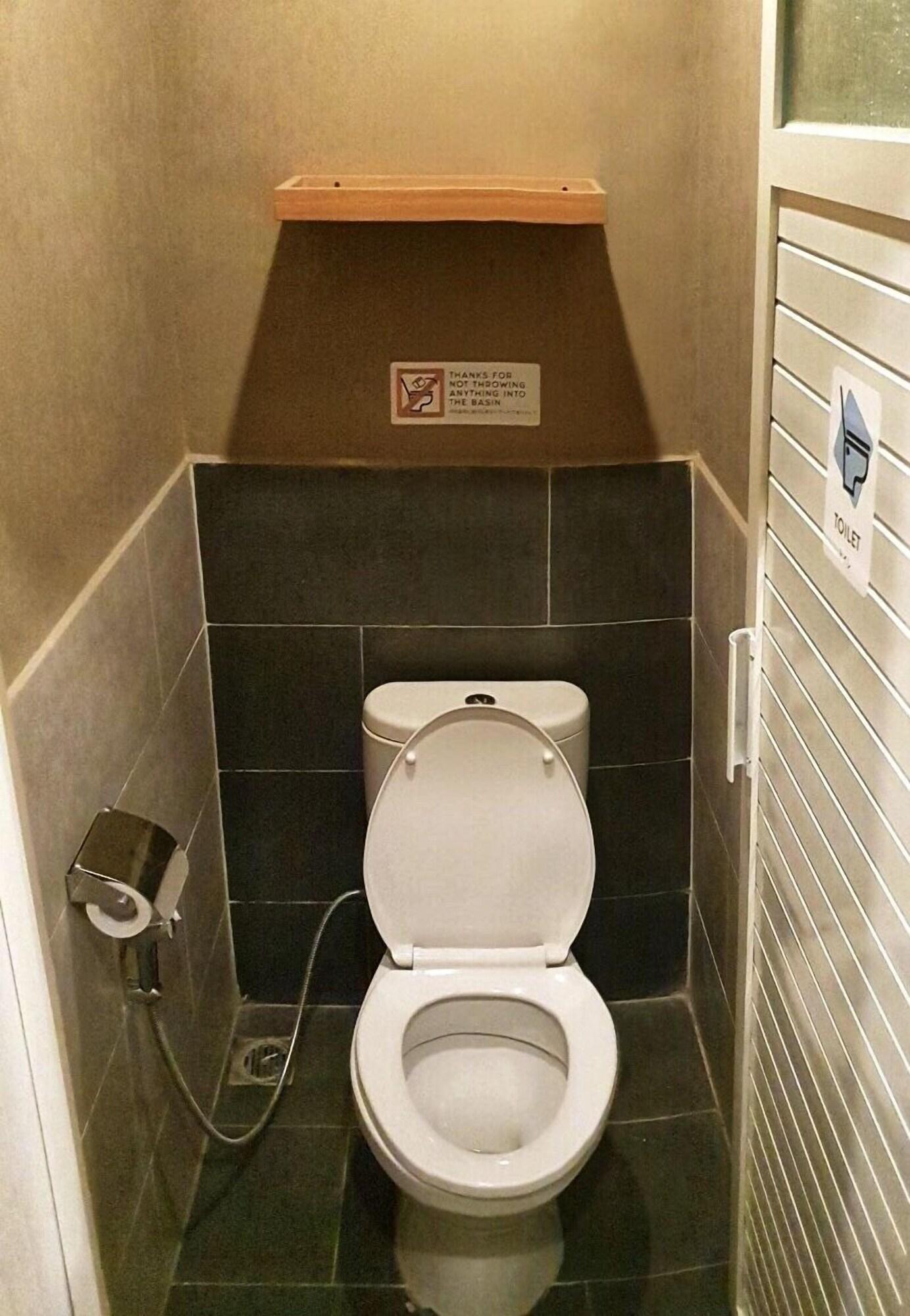 Equipamiento de Habitación Tokyo Cubo - Hostel