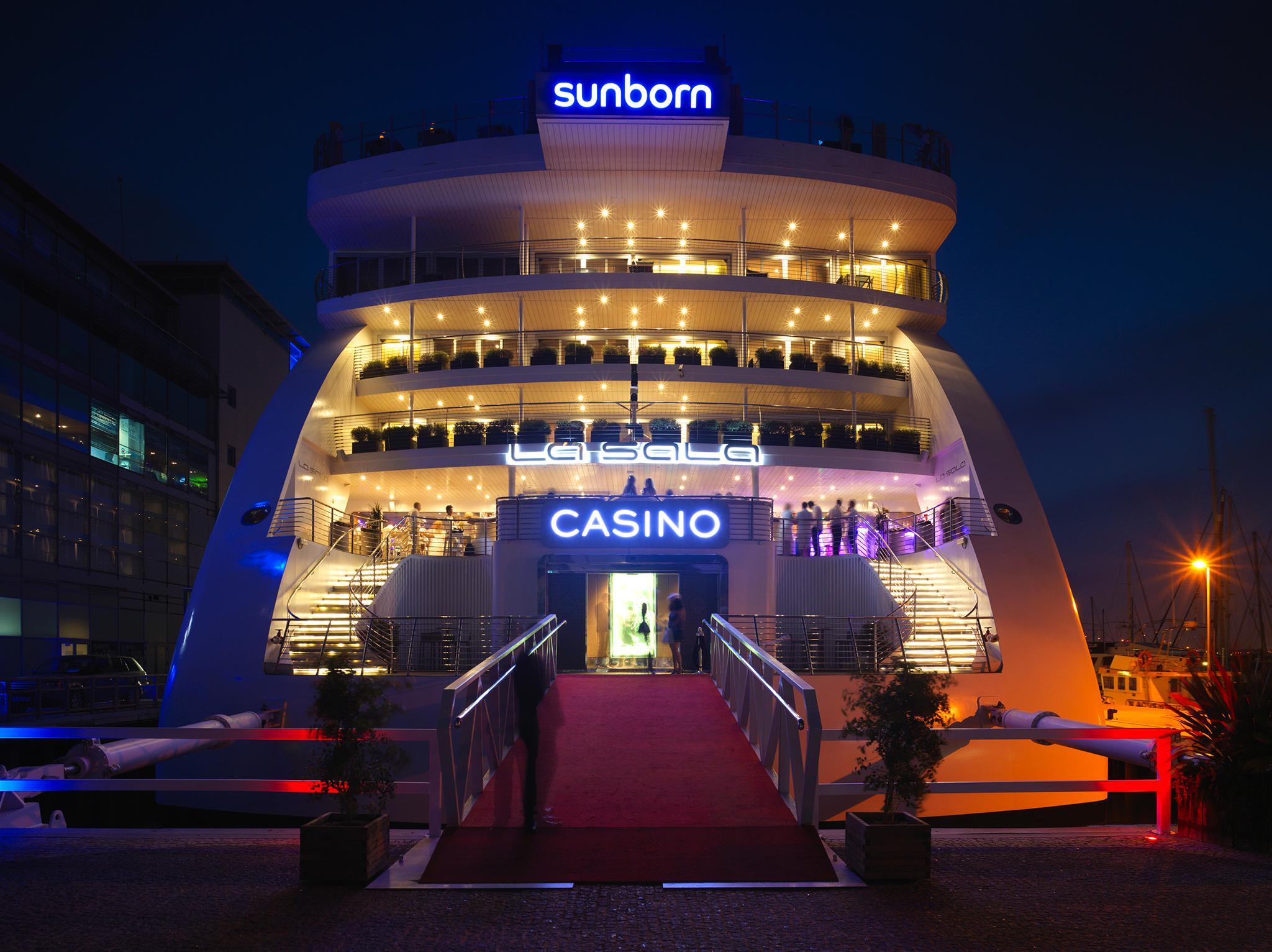 Vista Exterior Sunborn Gibraltar Yacht Hotel Resort