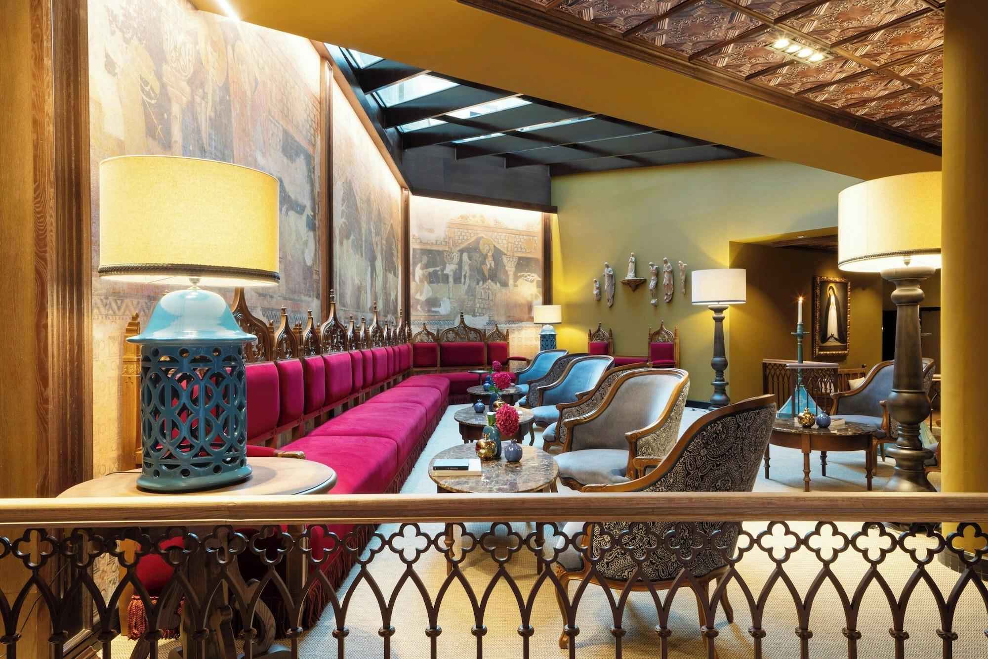 Vista Lobby Hotel Palacio de Santa Paula, Autograph Collection