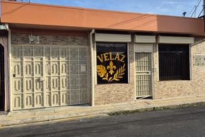 Alojamiento - Velaz Guesthouse