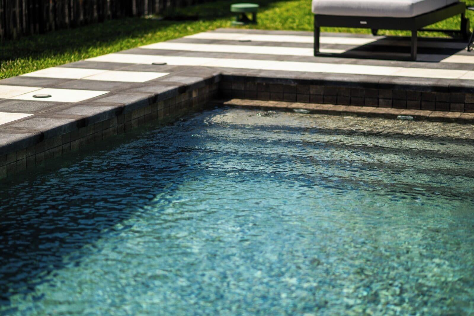 Vista Piscina Bravo Hotel