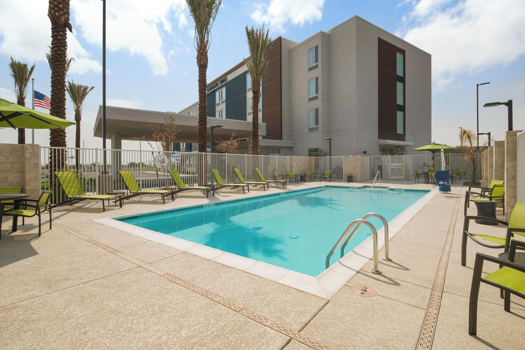 Vista Piscina Tru By Hilton Goodyear Phoenix West, AZ