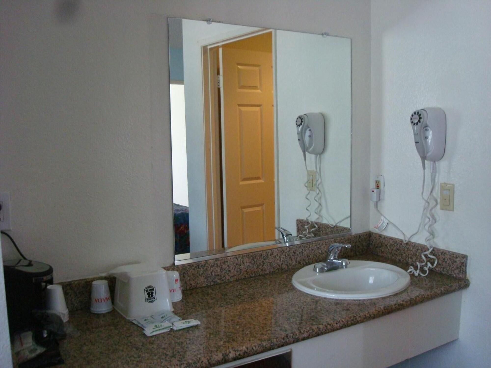 Equipamiento de Habitación Scottish Inns Long Beach