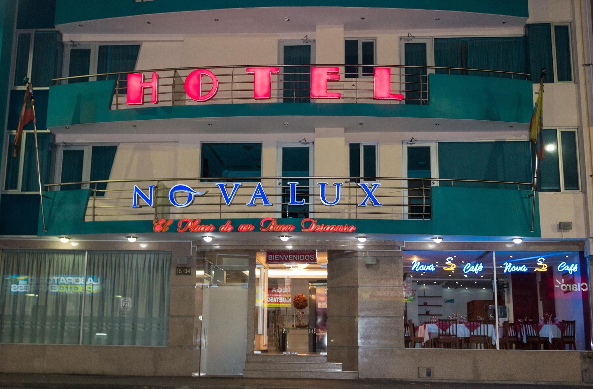 Vista Exterior Hotel Novalux